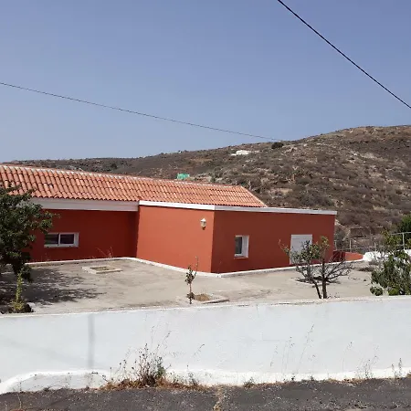 Familiar House *