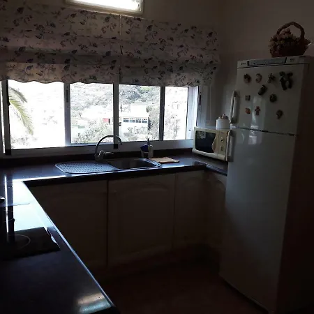 Familiar House בית נופש Güimar