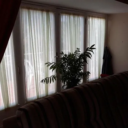 Familiar House בית נופש