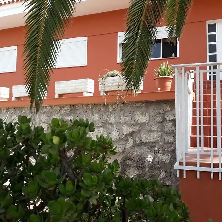 Familiar House *